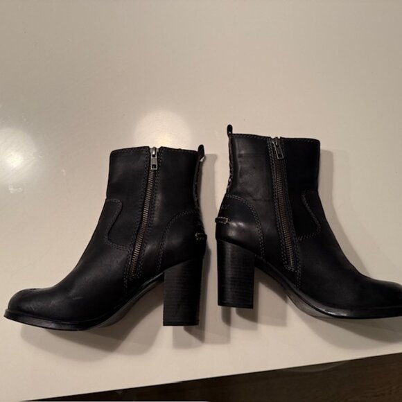 SPERRY Womens Black Leather Ankle Boots - Picture 2 of 4